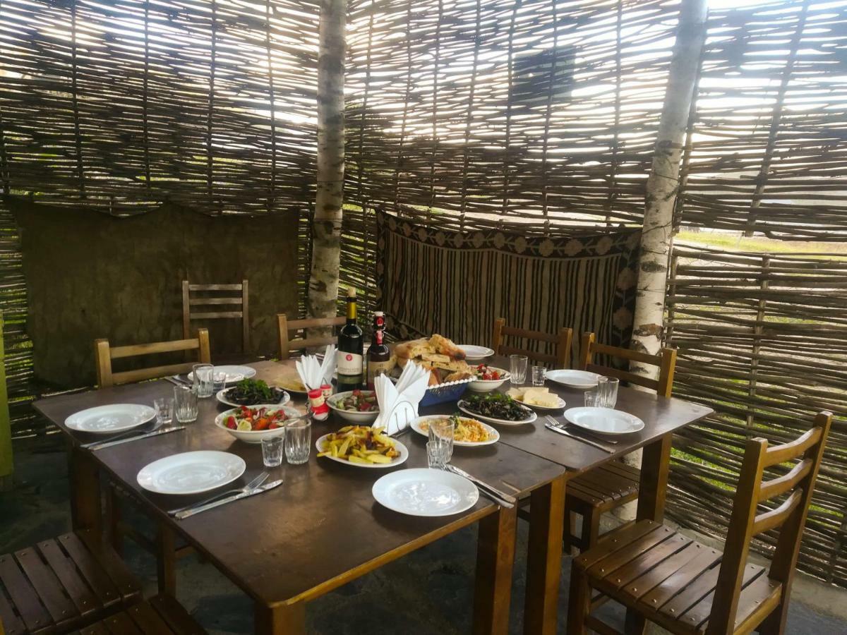 Guest House Old Omalo 外观 照片